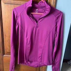 Activewear long sleeve shirt